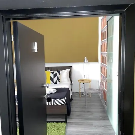 Minihomecatania Oda ve Kahvaltı