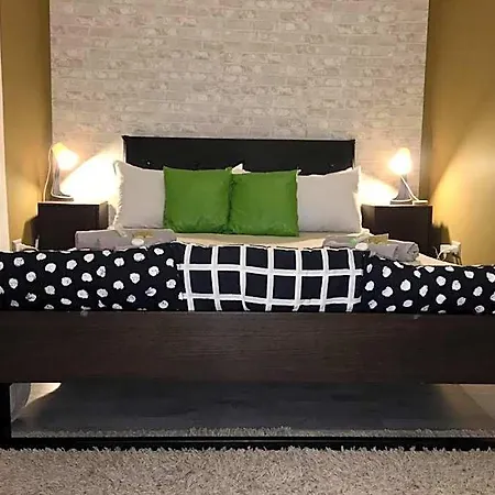 Minihomecatania Nocleg ze śniadaniem 3*