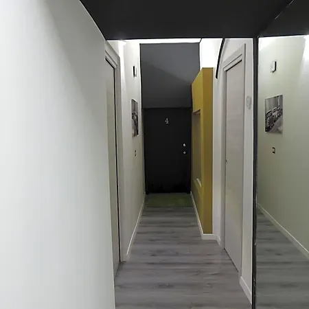 Nocleg ze śniadaniem Minihomecatania 3*