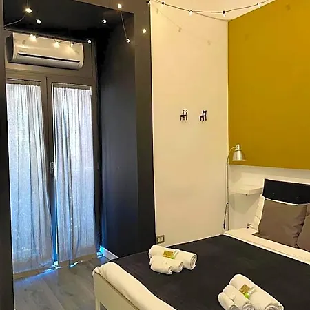 Bed & Breakfast Minihomecatania 3*