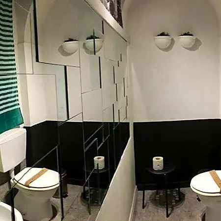 Minihomecatania Bed and Breakfast 3*